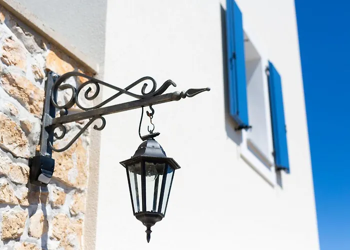 בית נופש Steinvilla Margaret Mit Pool Und Besonderem Flair By Interhome