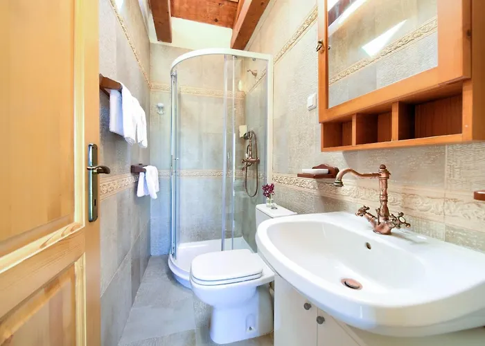 בית נופש Steinvilla Margaret Mit Pool Und Besonderem Flair By Interhome *