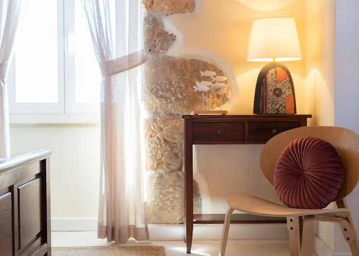 Steinvilla Margaret Mit Pool Und Besonderem Flair By Interhome Holiday home Garica