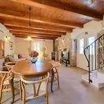 Steinvilla Margaret Mit Pool Und Besonderem Flair By Interhome * Garica